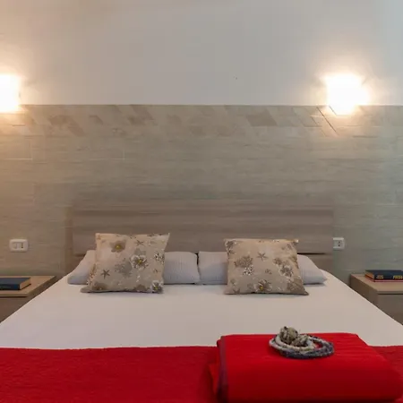 Nyaraló Casa Ezio 1 Fronte Mare A Punta Grossa Di *