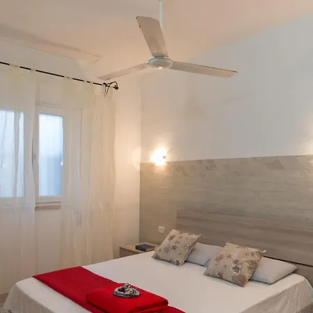 Casa Ezio 1 Fronte Mare A Punta Grossa Di Nyaraló Punta Prosciutto