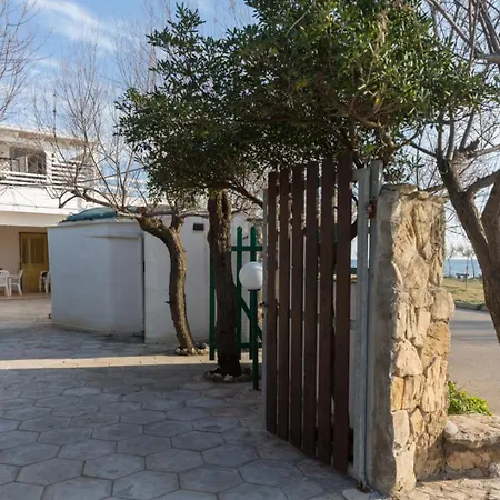 Nyaraló Casa Ezio 1 Fronte Mare A Punta Grossa Di *