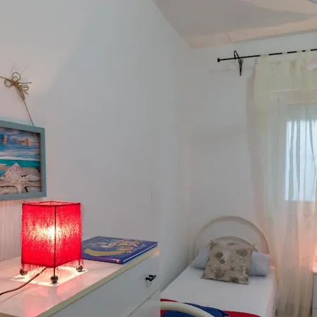 Nyaraló Casa Ezio 1 Fronte Mare A Punta Grossa Di